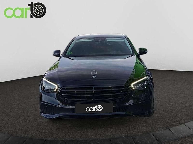 Usado Mercedes E400 334 CV (245 kW) 2021 Negro Berlina