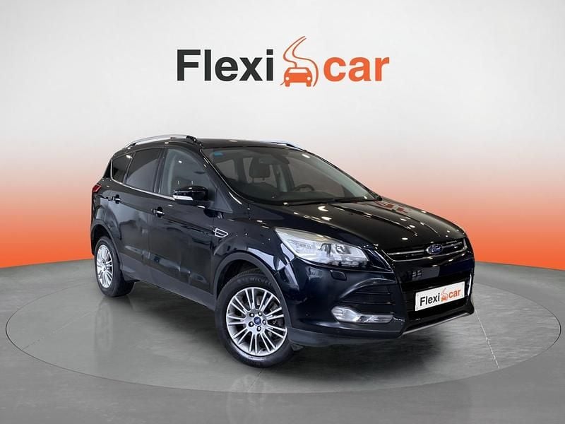 Usado Ford Kuga Titanium 141 CV (103 kW) 2013 Negro SUV