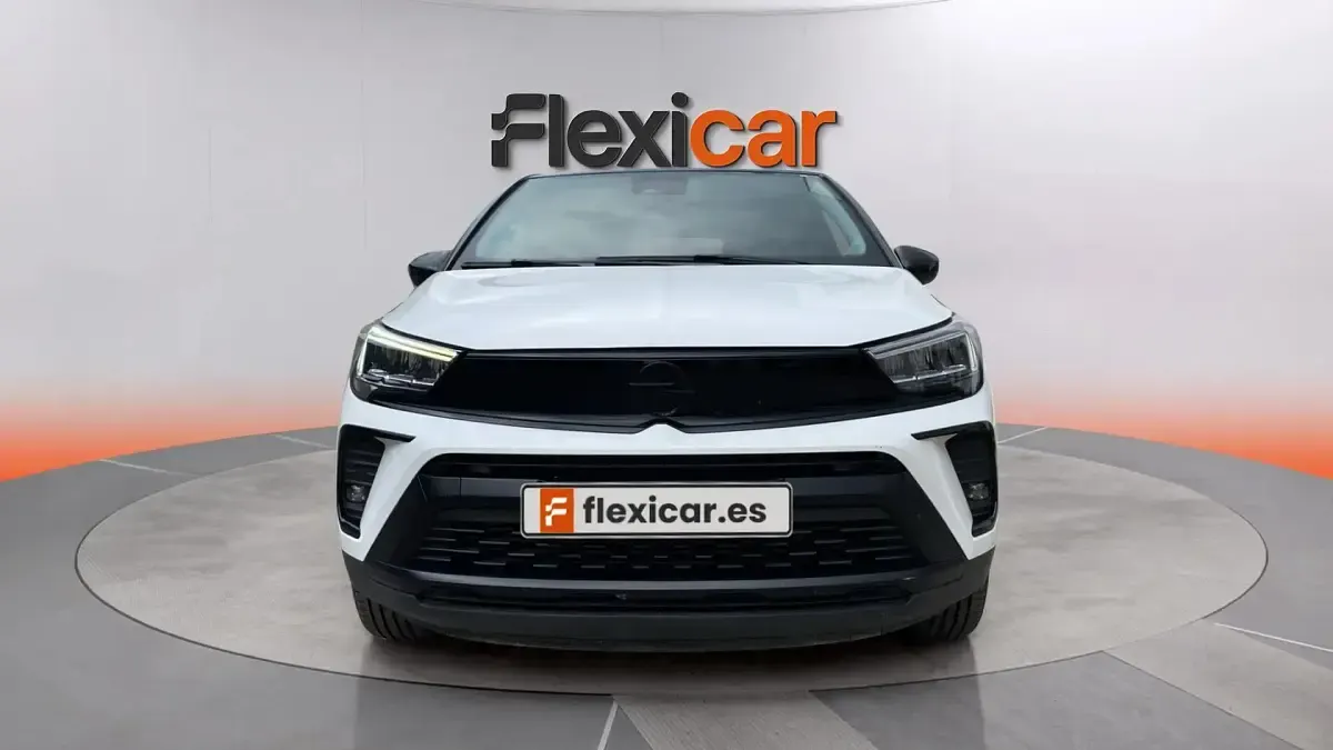 Usado Opel Crossland 110 CV (80 kW) 2023 Blanco SUV