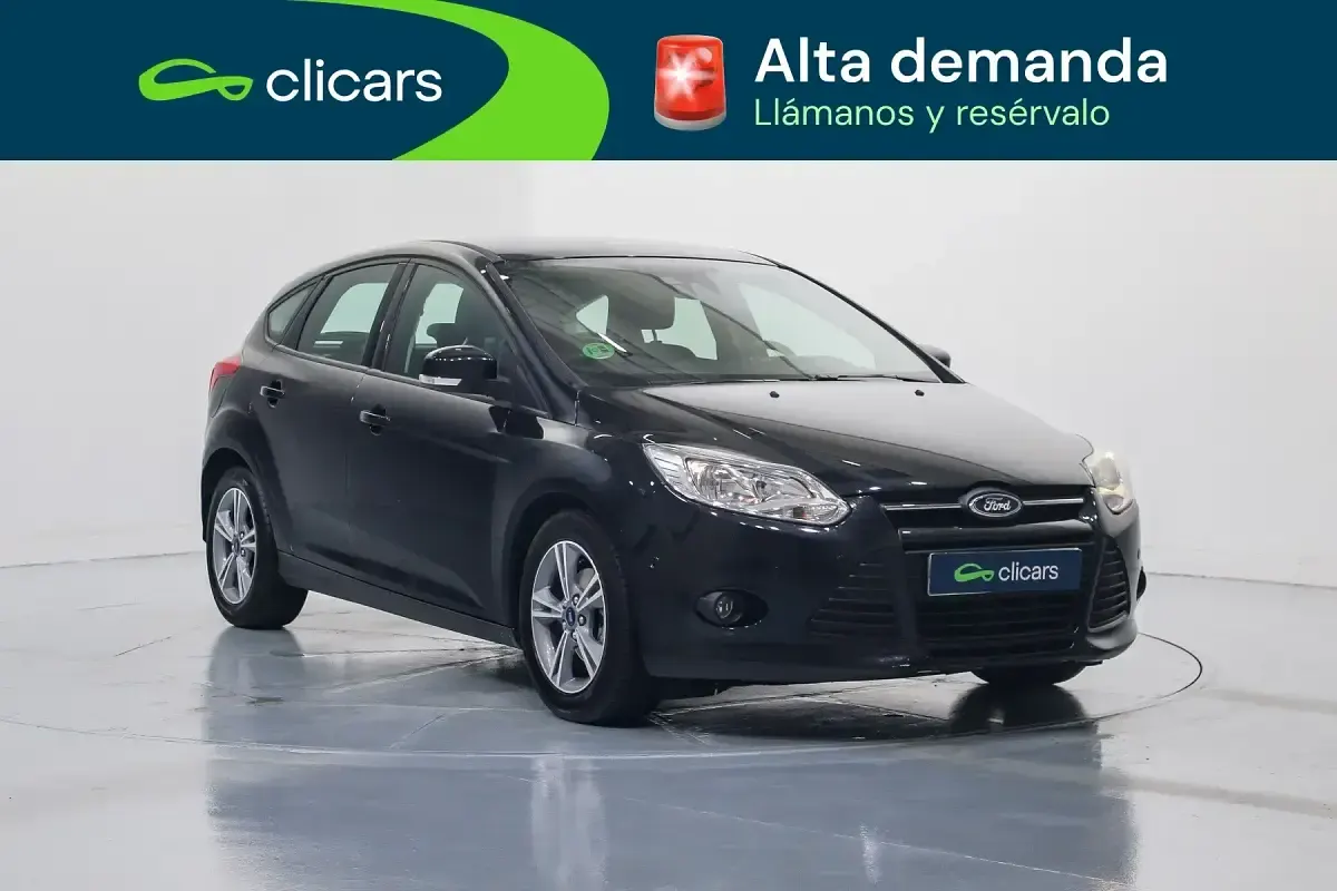 Usado Ford Focus Trend 125 CV (91 kW) 2014 Negro