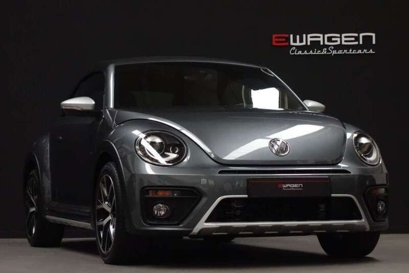Usado VW Beetle Cabriolet Dune 150 CV (110 kW) 2016 Gris Descapotable
