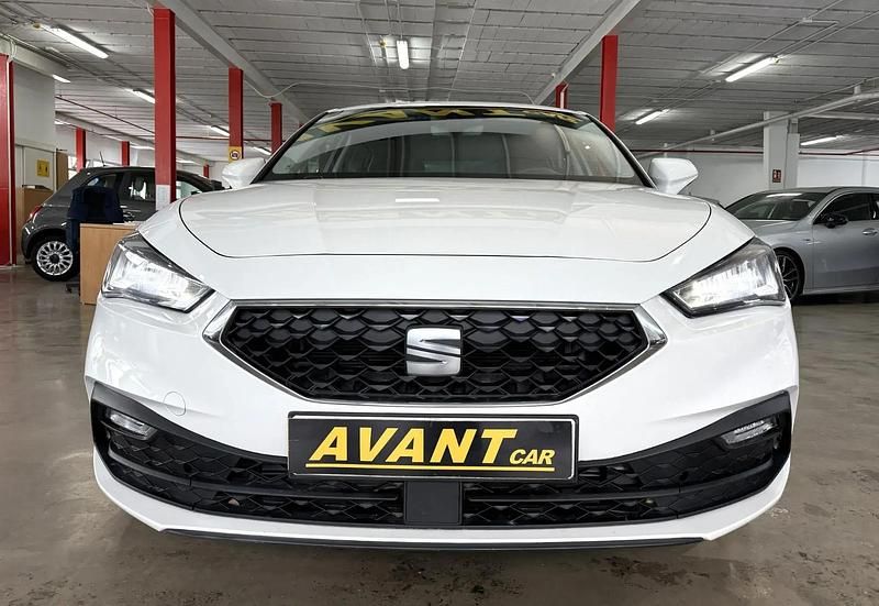 Brugt Seat Leon Style 115 HK (84 kW) 2021 Hvid Sedan