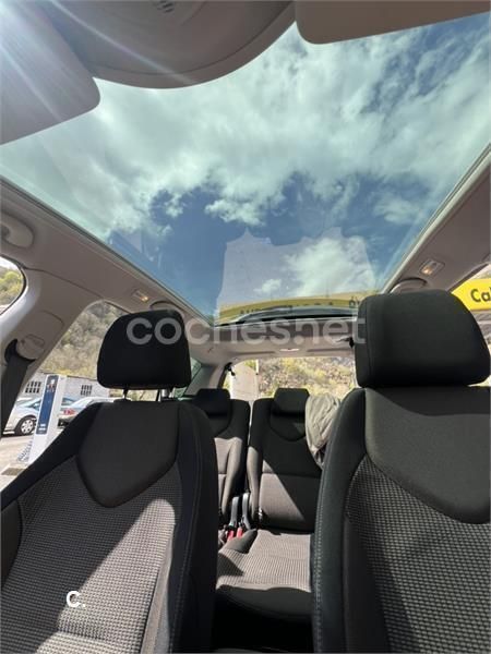 Gris / plata Usado 2013 Peugeot 308 Active Familiar | 8500 € (Precio justo) - Imagen 1/4