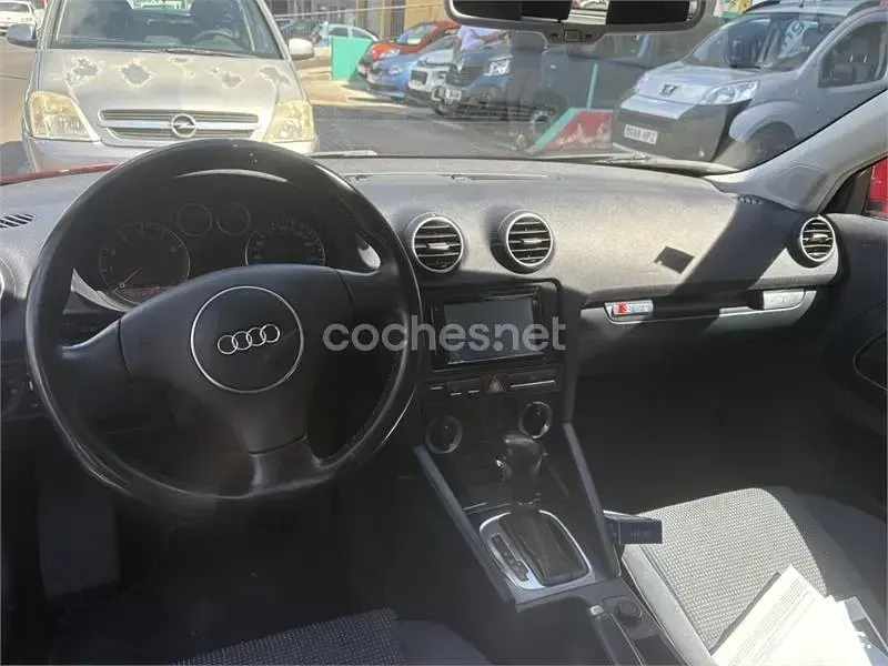 Usado Audi A3 Ambition 200 HP (147 kW) 2006 Vermelho Citadino