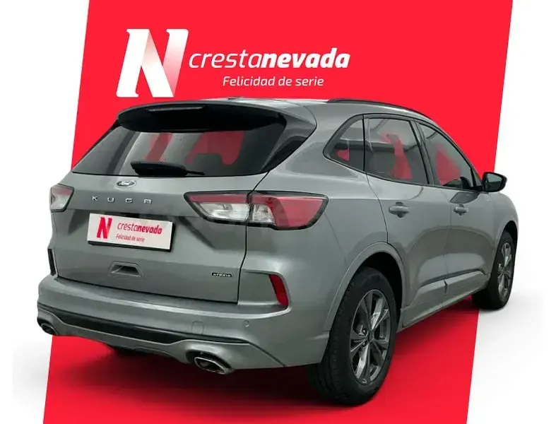 Usado Ford Kuga ST-Line 190 CV (139 kW) 2022 Gris / plata SUV