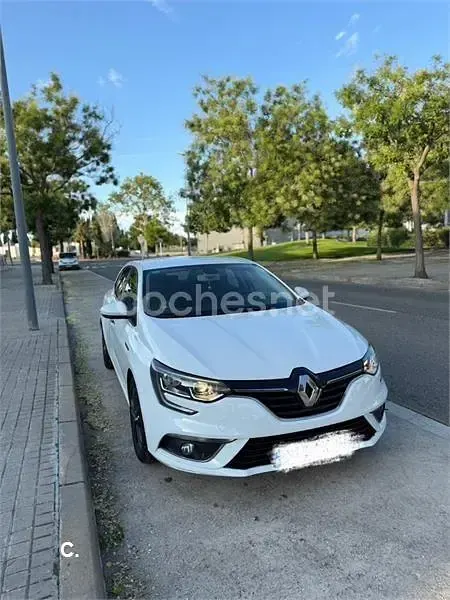 Usado Renault Mégane LIMITED 95 CV (69 kW) 2019 Blanco Berlina