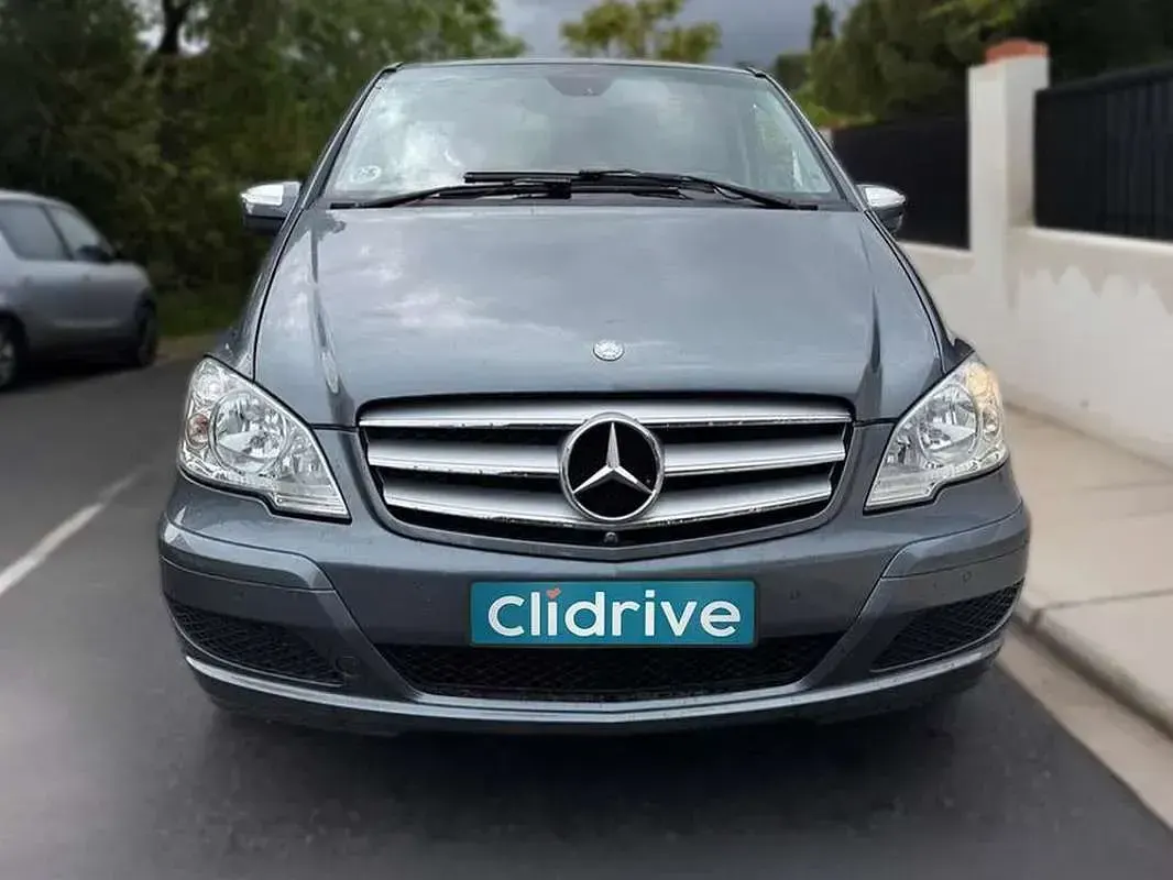 Usado Mercedes Viano 163 CV (119 kW) 2014 Gris Monovolumen