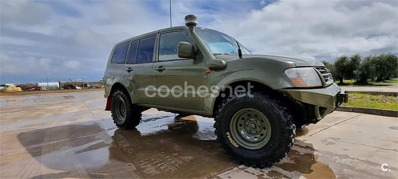 Usado Mitsubishi Montero 165 CV (121 kW) 2000 Verde SUV