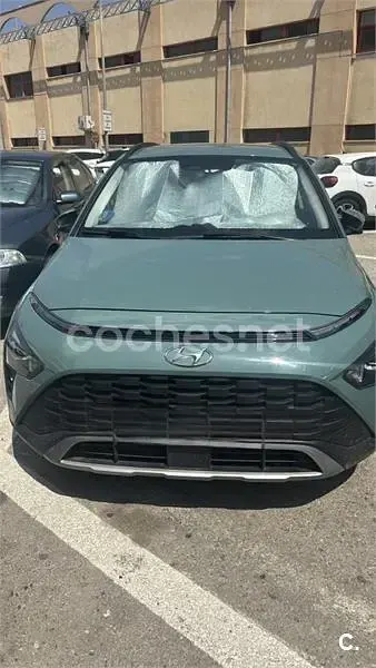 Usado Hyundai Bayon 100 CV (73 kW) 2022 Verde SUV