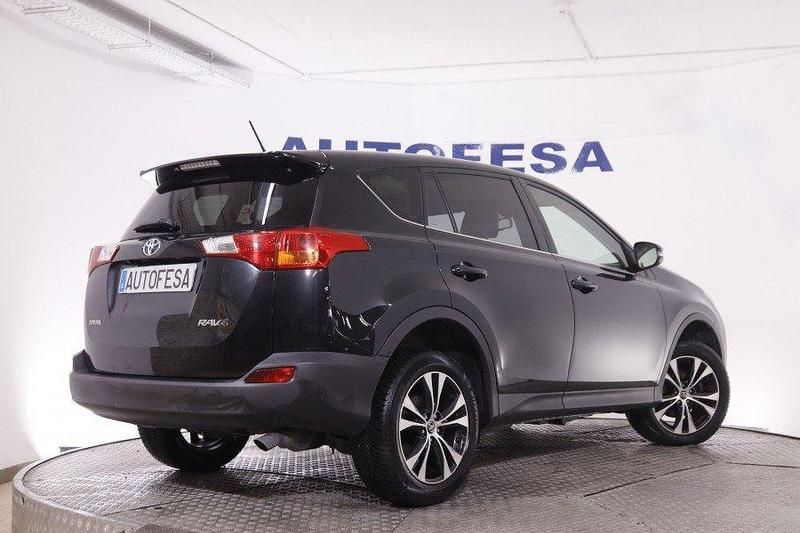 Usado Toyota RAV4 Life 124 CV (91 kW) 2015 Negra SUV