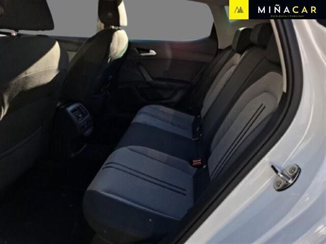 Usado Seat Leon Style 150 CV (110 kW) 2023 Blanco Berlina