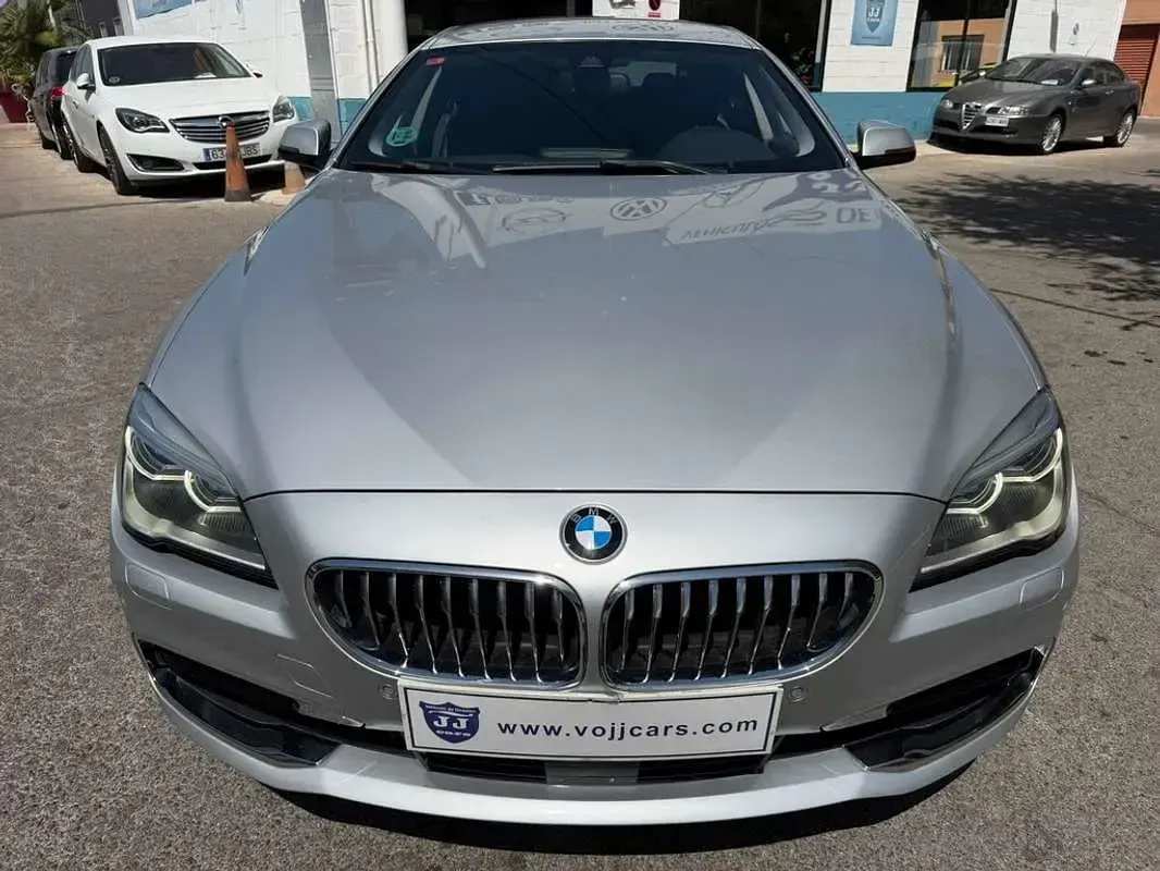 Usado BMW 640 Comfort Edition 313 CV (230 kW) 2015 Gris Coupe