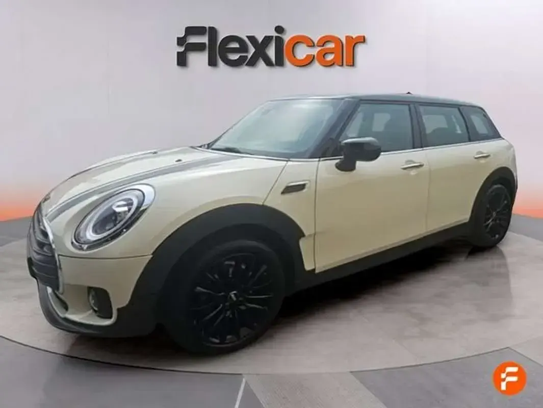 Usado Mini John Cooper Works Clubman 102 CV (75 kW) 2019 Beige Familiar