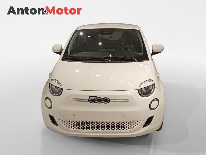 Usado Fiat 500e 86 kW (118 CV) 2024 Blanco Utilitario