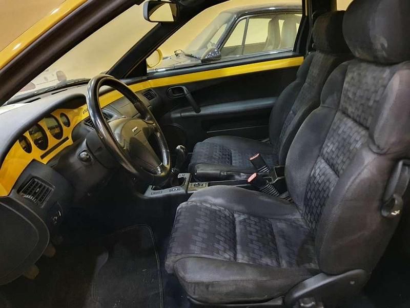 Usado Fiat Coupé 131 CV (96 kW) 1997 Amarillo Coupe