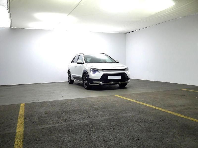 Usado Kia Niro 183 CV (134 kW) 2023 Blanco SUV