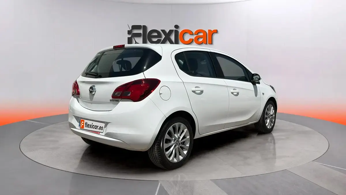 Usado Opel Corsa Selective 90 CV (66 kW) 2019 Blanco Utilitario