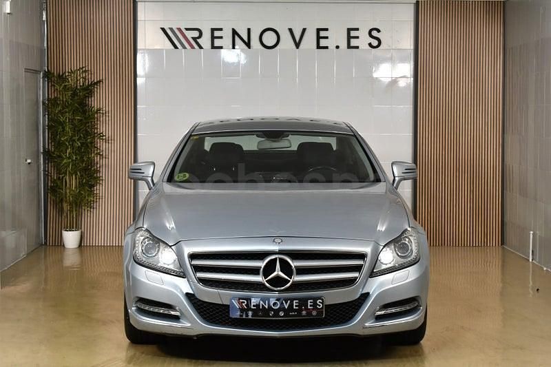 Usado Mercedes CLS250 204 CV (150 kW) 2013 Gris / plata Berlina