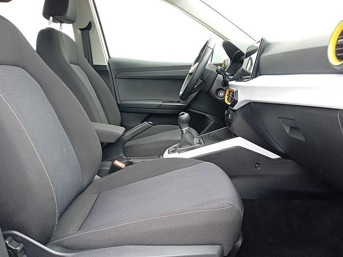 Usado Seat Arona Style 115 CV (84 kW) 2025 Blanco SUV