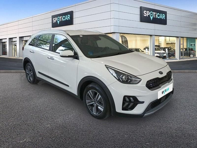 Usado Kia Niro 141 CV (103 kW) 2021 Blanco SUV