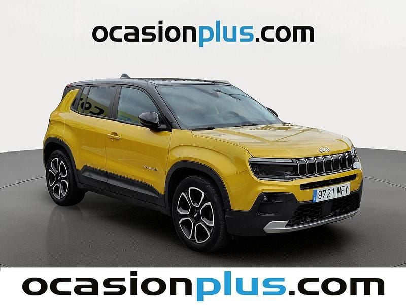 Usado Jeep Avenger Summit 100 CV (73 kW) 2023 Amarillo SUV