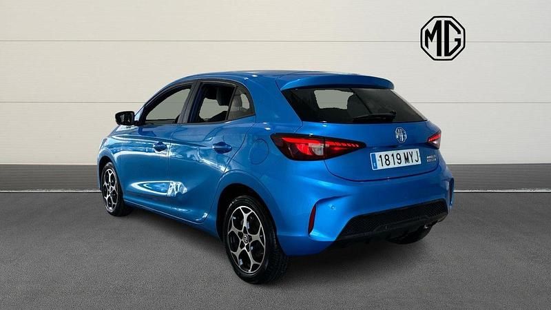 Usado MG MG3 Luxury 195 CV (143 kW) 2025 Azul Utilitario