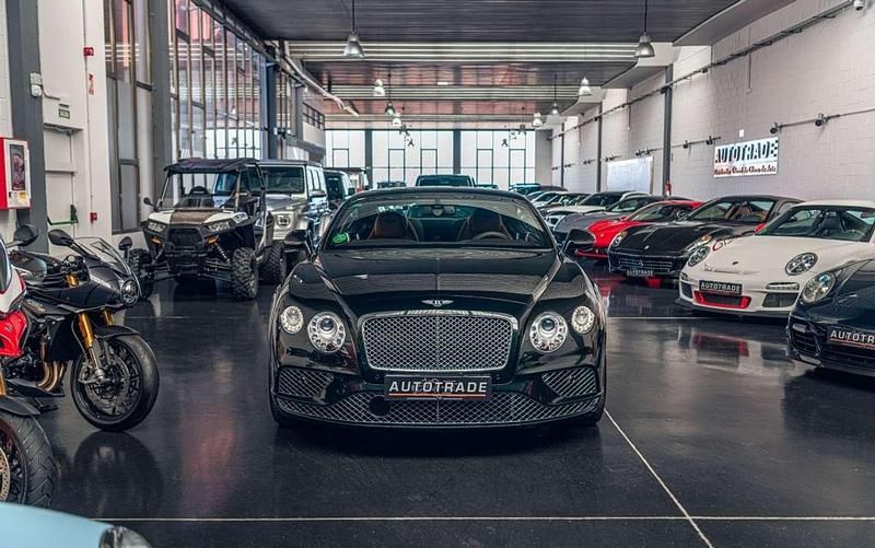 Usado Bentley Continental GT 710 CV (522 kW) 2017 Verde Coupe