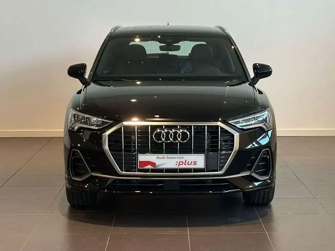 Usado Audi Q3 S-Line 245 CV (180 kW) 2024 Negro SUV