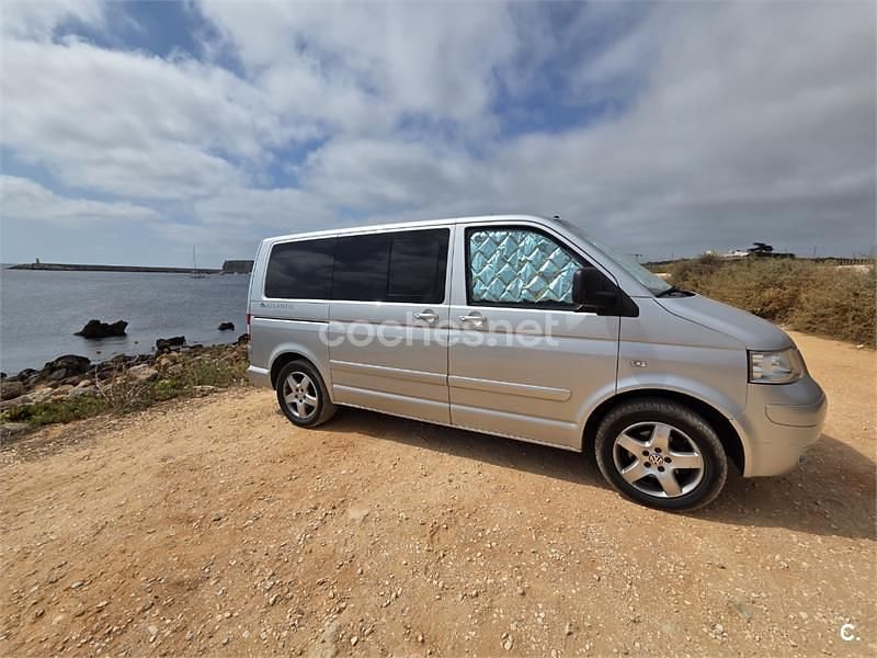 Usado VW Multivan 174 CV (127 kW) 2007 Gris / plata Van