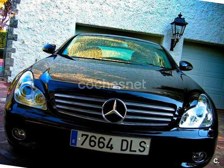 Negro Usado 2005 Mercedes CLS350 Berlina | 7605 € - Imagen 1/4