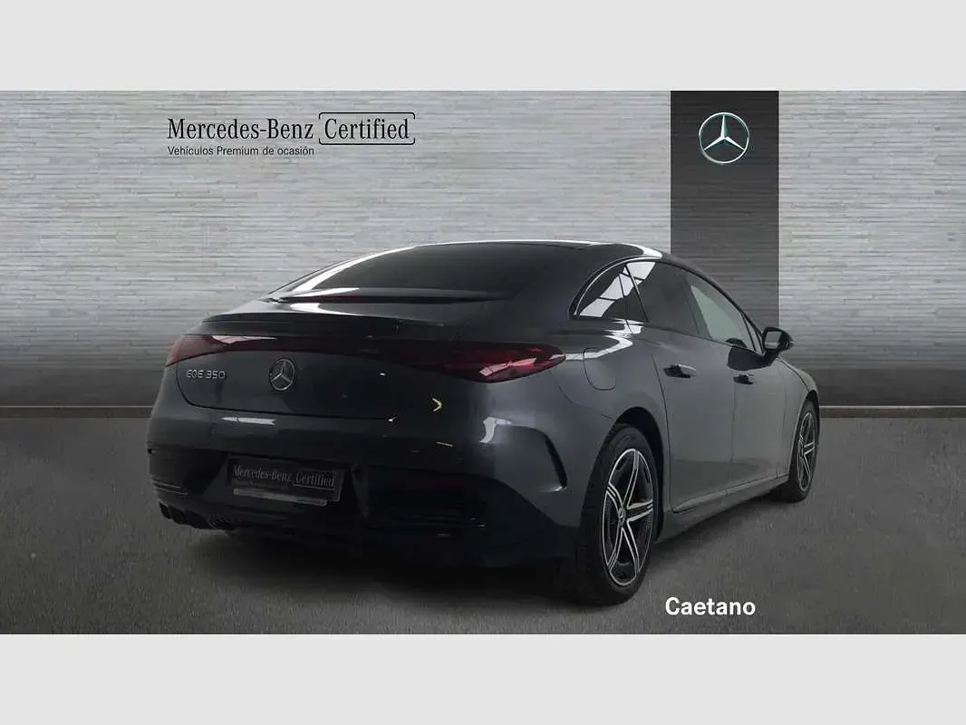 Usado Mercedes EQE350 214 kW (292 CV) 2024 Gris Berlina