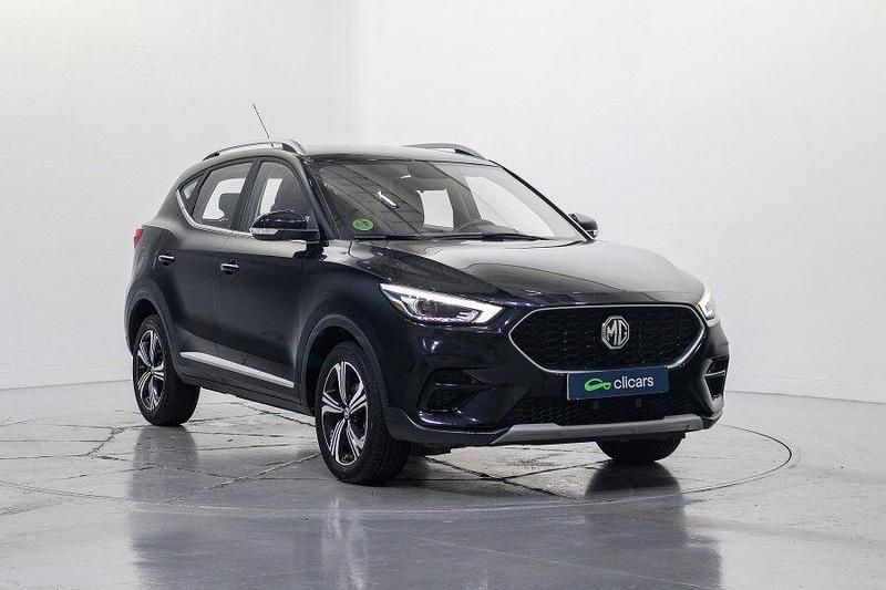 Usado MG ZS Comfort 106 CV (77 kW) 2022 Negro SUV