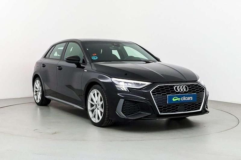 Usado Audi A3 Sportback S-Line 116 CV (85 kW) 2021 Negro Utilitario