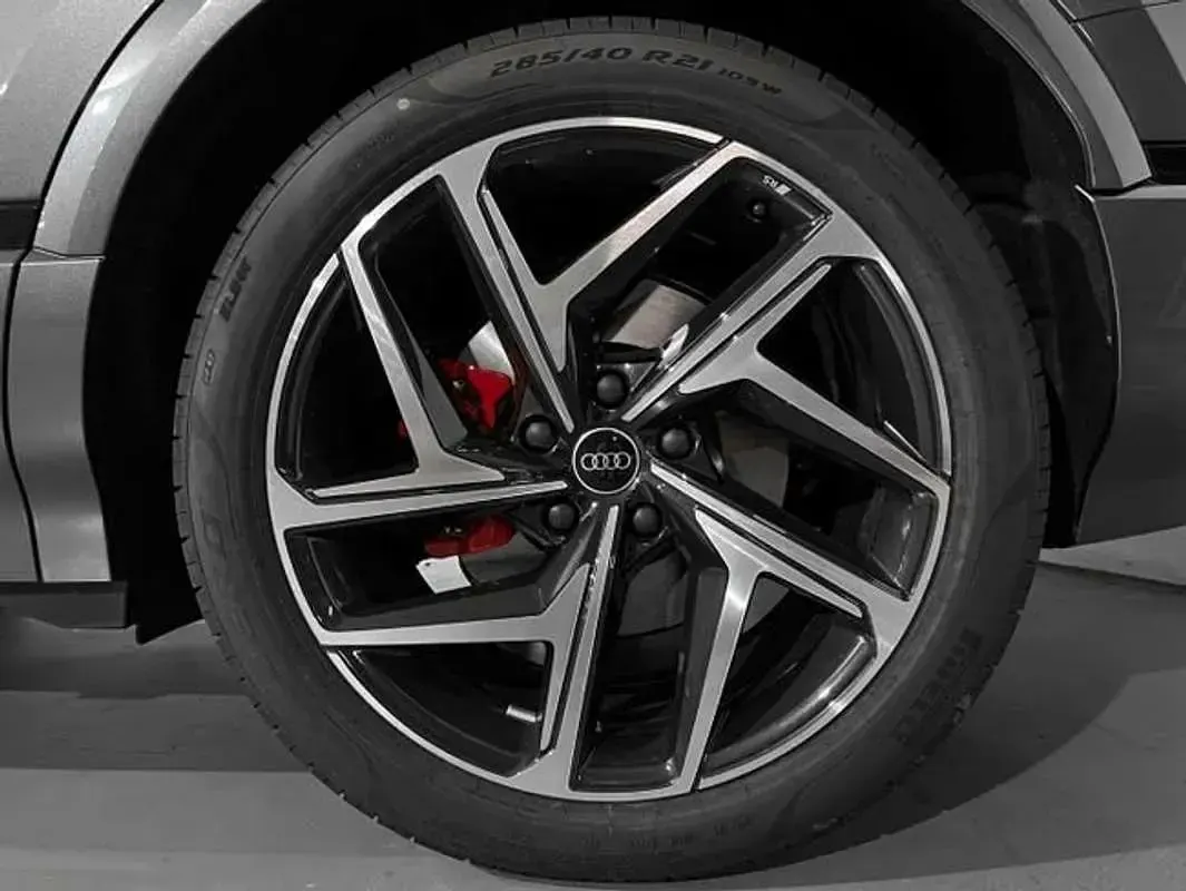 Usado Audi A6 e-tron S-Line 284 kW (387 CV) 2024 Gris Berlina
