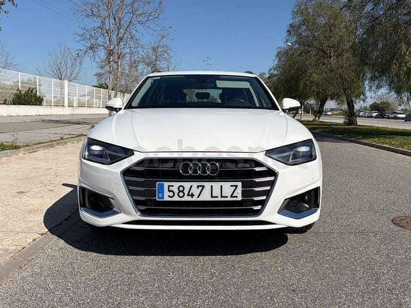 Usado Audi A4 Advanced Plus 163 CV (119 kW) 2020 Blanco Familiar