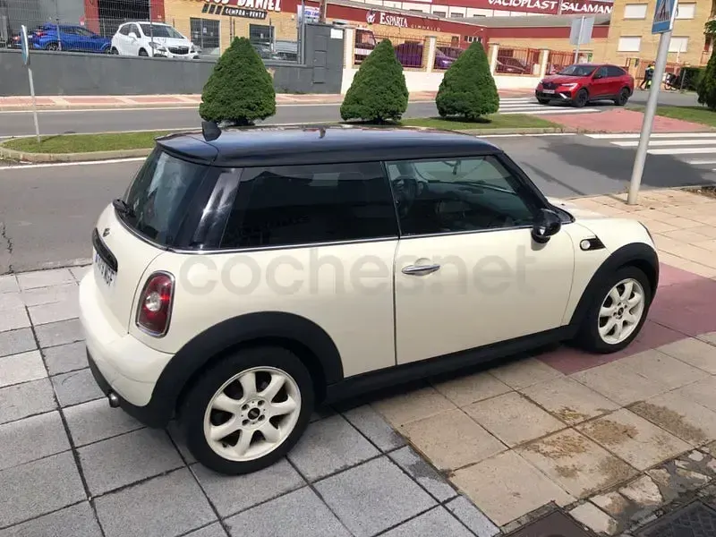 Usado Mini ONE 75 CV (55 kW) 2009 Blanco Utilitario