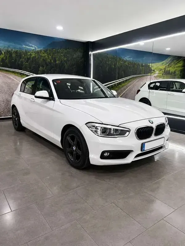 Usado BMW 116 116 CV (85 kW) 2016 Blanco Utilitario