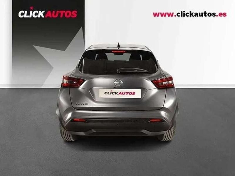 Usado Nissan Juke N-Connecta 114 CV (83 kW) 2025 Gris SUV