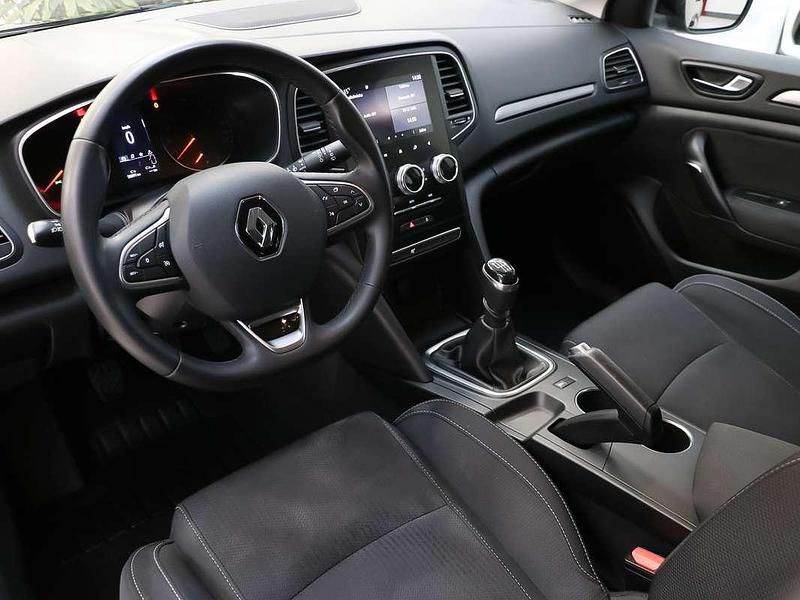 Usado Renault Mégane IV Intens 116 CV (85 kW) 2022 Negro Utilitario