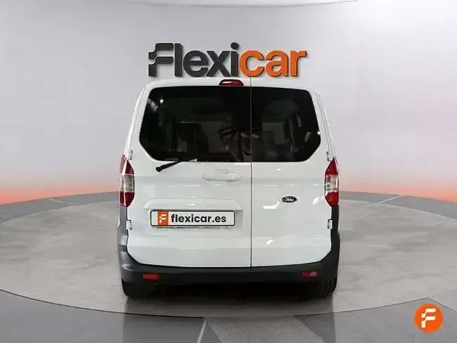 Usado Ford Transit 75 CV (55 kW) 2018 Blanco Berlina