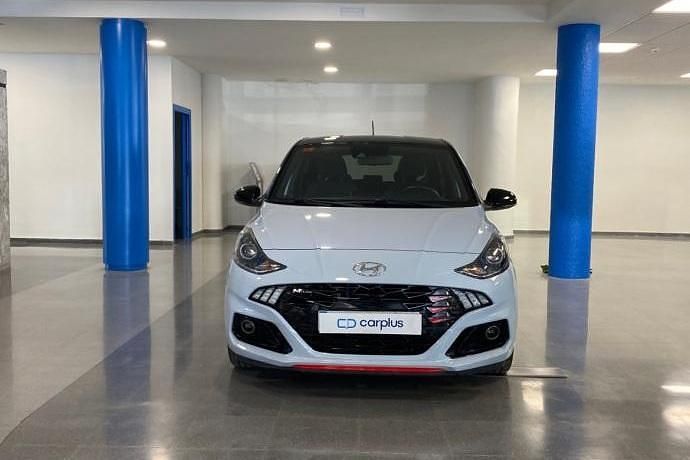 Usado Hyundai i10 N Line 101 CV (74 kW) 2021 Blanco Utilitario