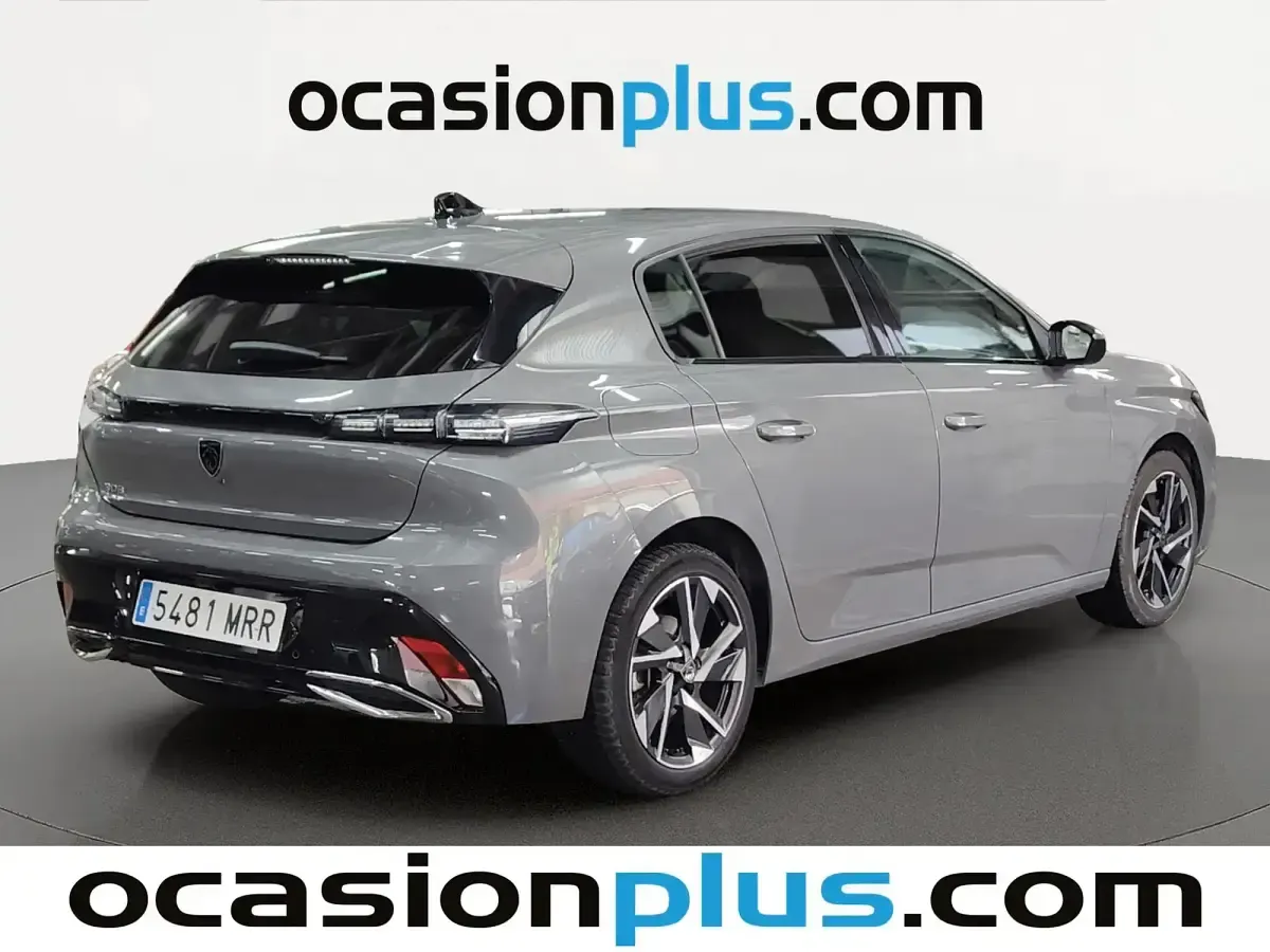 Usado Peugeot 308 Allure 130 CV (95 kW) 2024 Gris