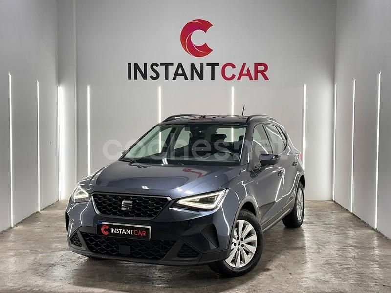 Gris / plata Usado 2022 Seat Arona Style SUV | 15.990 € (Precio justo) - Imagen 1/4