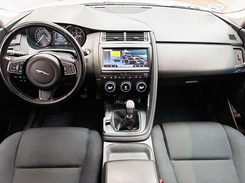 Usado Jaguar E-Pace SE 150 CV (110 kW) 2019 Blanco SUV