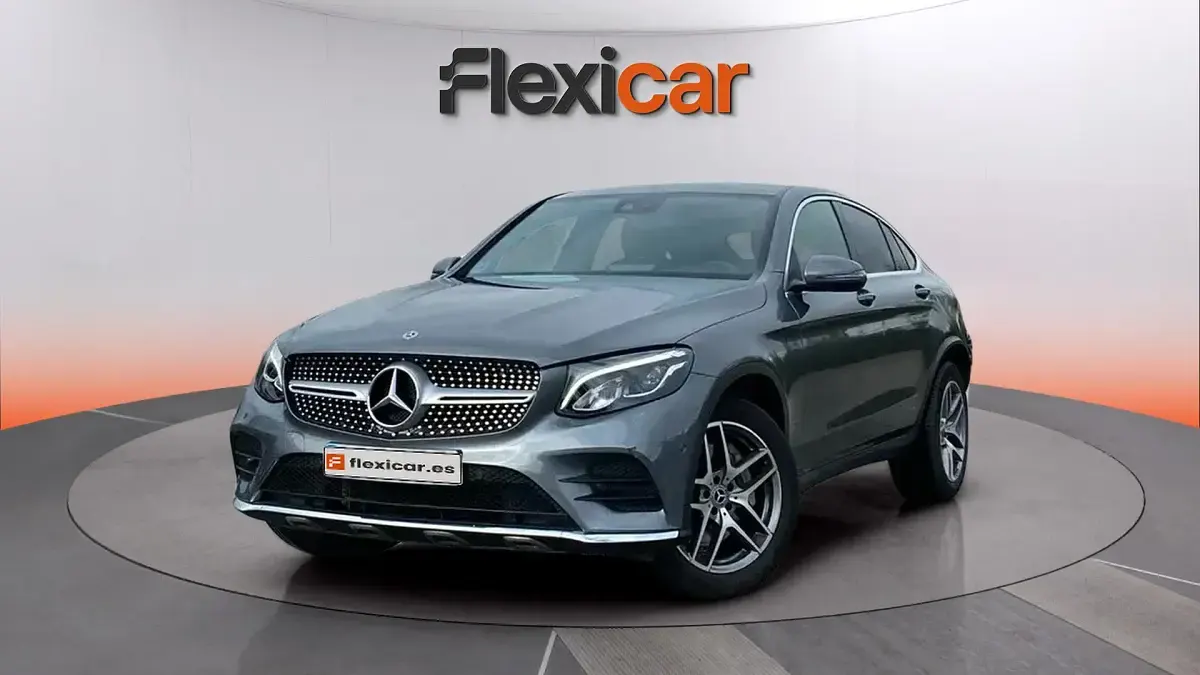 Usado Mercedes GLC250 204 CV (150 kW) 2019 Gris SUV