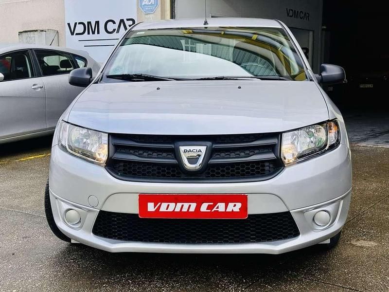 Usado Dacia Sandero Ambiance 75 CV (55 kW) 2015 Utilitario