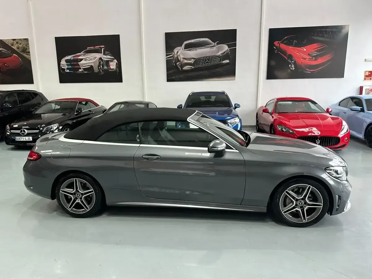 Usado Mercedes C220 194 CV (142 kW) 2019 Gris Descapotable