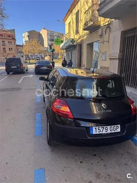 Usado Renault Mégane III 105 CV (77 kW) 2008 Negro Berlina