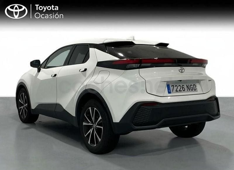 Usado Toyota C-HR Advance 140 CV (102 kW) 2025 Blanco SUV