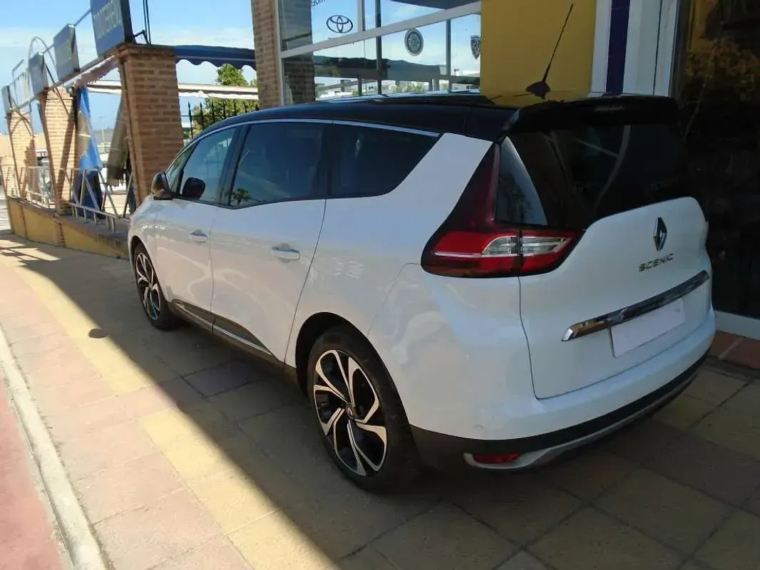 Usado Renault Grand Scénic IV LIMITED 150 CV (110 kW) 2019 Blanco Monovolumen